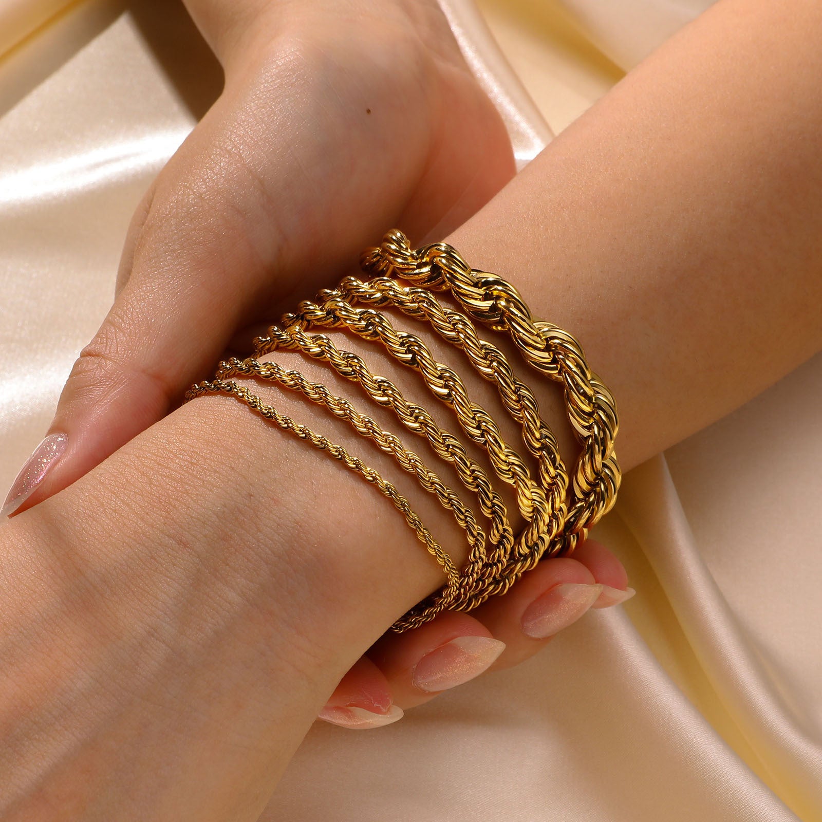 Wholesale Twist Gold Stainless Steel Bracelets